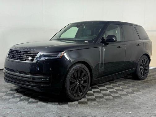 2025 Land Rover Range Rover P550e SE