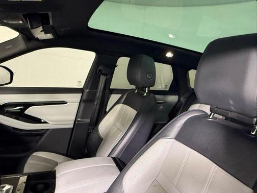 2022 Land Rover Range Rover Evoque R-Dynamic SE