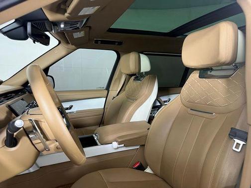 2023 Land Rover Range Rover SV