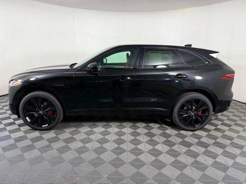 2026 Jaguar F-PACE P400 R-Dynamic S