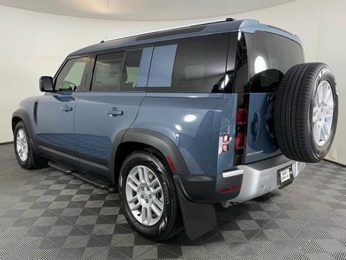 2025 Land Rover Defender P300