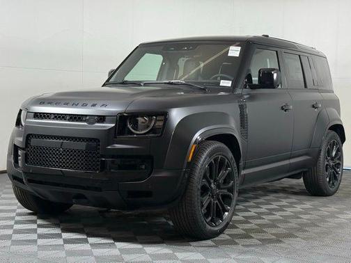 2026 Land Rover Defender V8