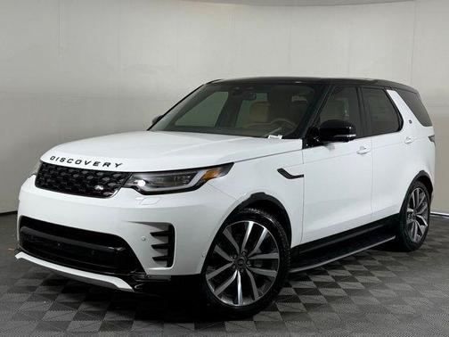 2025 Land Rover Discovery P300 Dynamic SE