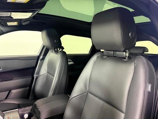 2026 Land Rover Range Rover Velar P250 Dynamic SE