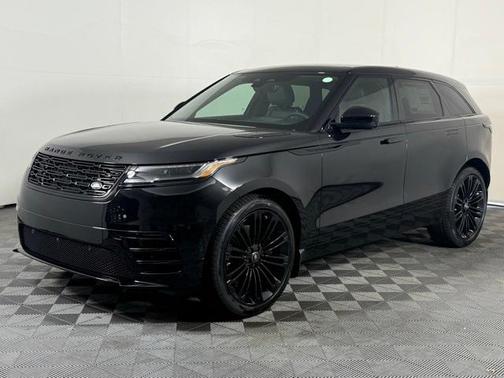2026 Land Rover Range Rover Velar P250 Dynamic SE