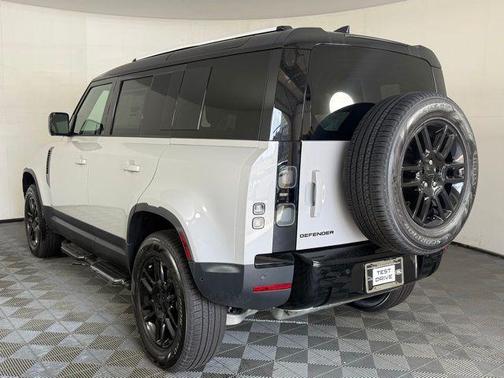 2026 Land Rover Defender S
