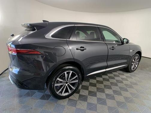 2025 Jaguar F-PACE P400 R-Dynamic S