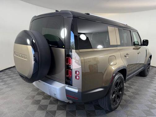 2025 Land Rover Defender P300 S