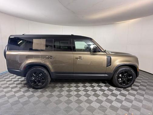 2025 Land Rover Defender P300 S
