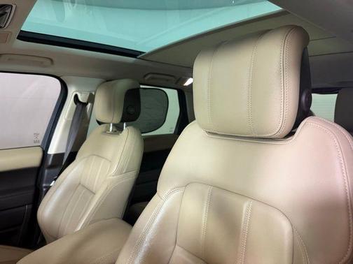 2022 Land Rover Range Rover Sport SE