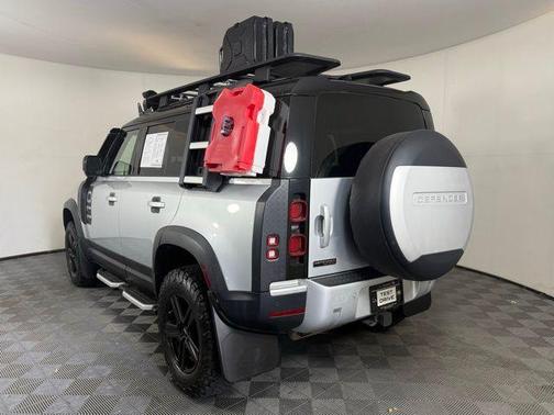 2020 Land Rover Defender 110 First Edition