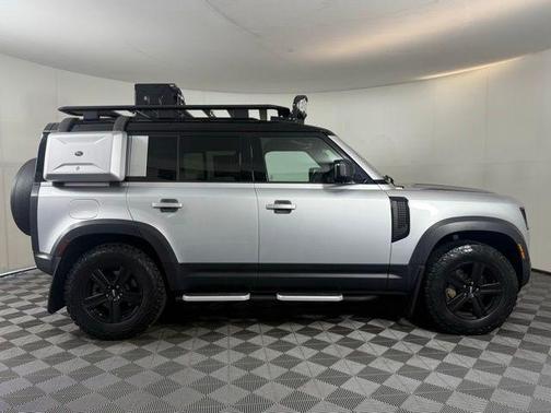 2020 Land Rover Defender 110 First Edition