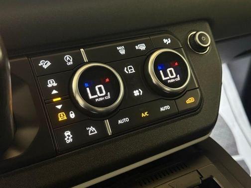 2020 Land Rover Defender 110 First Edition