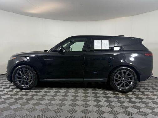 2023 Land Rover Range Rover Sport SE