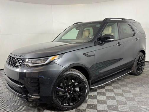 2025 Land Rover Discovery P300 Dynamic SE