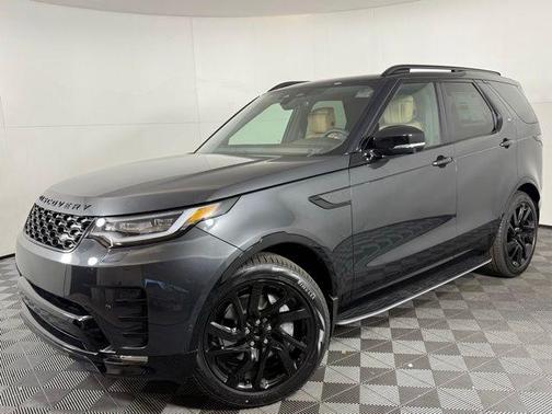2025 Land Rover Discovery P300 Dynamic SE