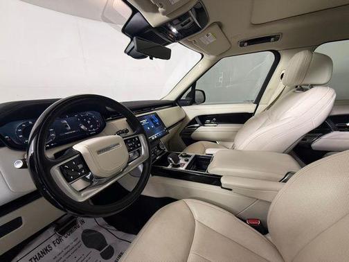 2023 Land Rover Range Rover P530 SE