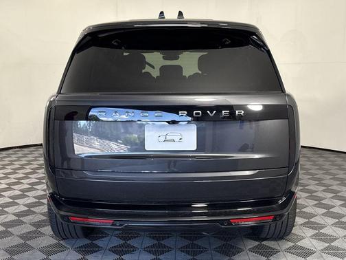 Carpathian Grey 2027 Land Rover Range Rover SE