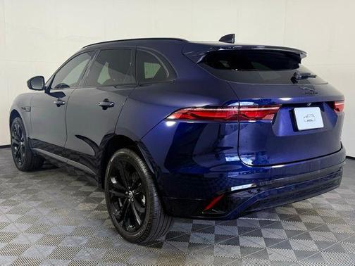 2025 Jaguar F-PACE P250 R-Dynamic S