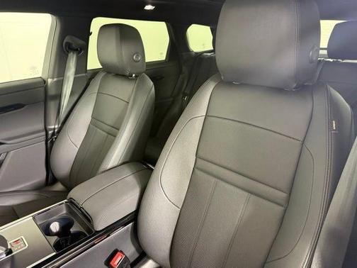 Carpathian Gray Premium Metallic 2026 Land Rover Range Rover Evoque Dynamic SE
