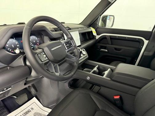2025 Land Rover Defender P300