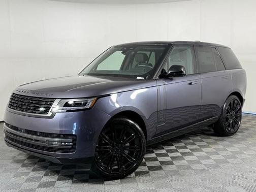 2025 Land Rover Range Rover P400 SE