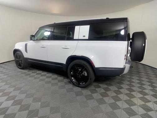 2024 Land Rover Defender P300 S
