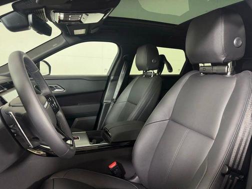 2026 Land Rover Range Rover Velar P400 Dynamic SE