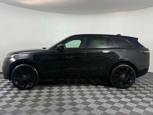 2026 Land Rover Range Rover Velar P400 Dynamic SE