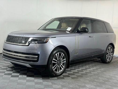 2025 Land Rover Range Rover P530 SE 7 Seat