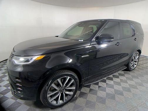 Santorini Black 2025 Land Rover Discovery P360 Dynamic SE