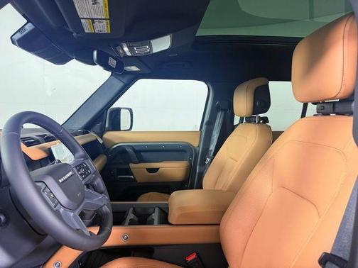 2025 Land Rover Defender P300 S