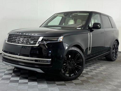 2026 Land Rover Range Rover SE