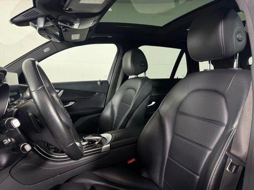 2018 Mercedes-Benz GLC 300 Base 4MATIC