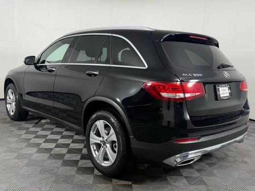 2018 Mercedes-Benz GLC 300 Base 4MATIC