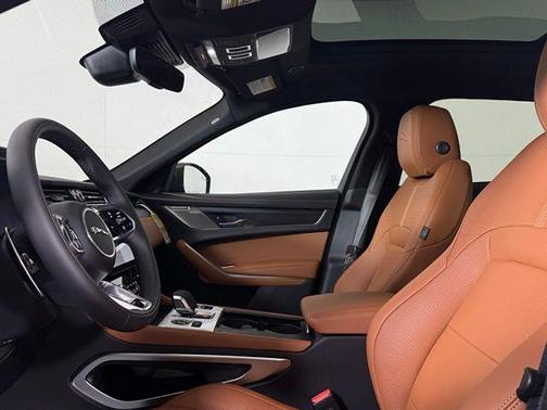 2026 Jaguar F-PACE P250 R-Dynamic S