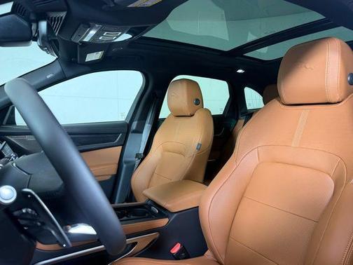 2026 Jaguar F-PACE P250 R-Dynamic S
