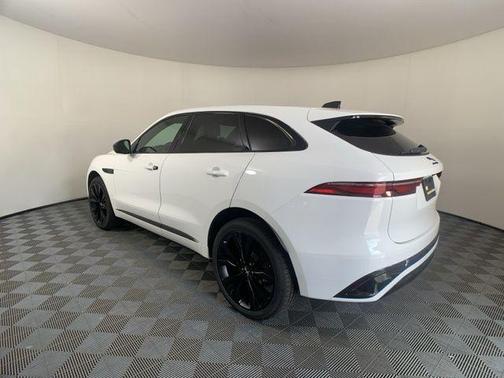2025 Jaguar F-PACE P250 R-Dynamic S