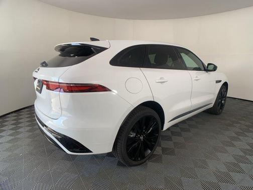 2025 Jaguar F-PACE P250 R-Dynamic S
