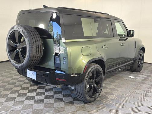 Woolstone Green 2026 Land Rover Defender P400 X-Dynamic SE