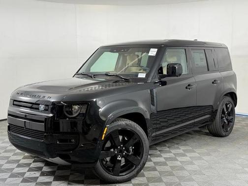 2025 Land Rover Defender P525 V8