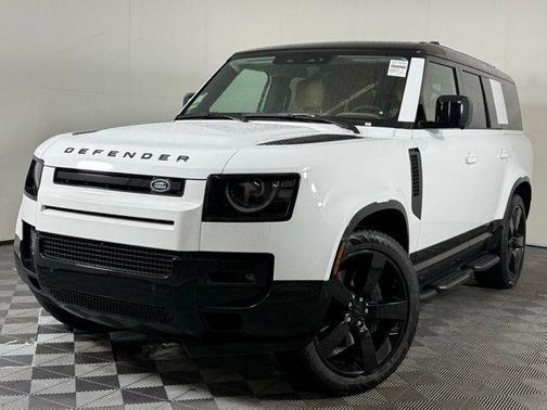 2026 Land Rover Defender P400 X-Dynamic SE