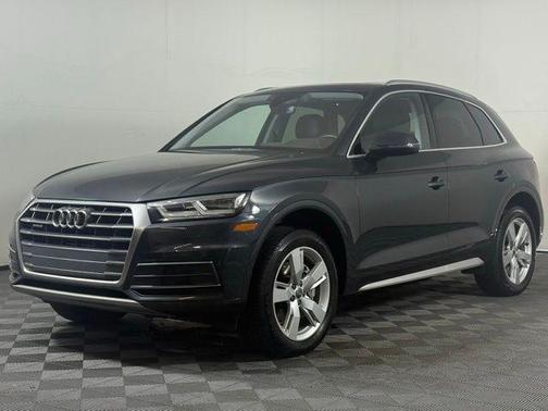 2018 Audi Q5 2.0T Premium Plus