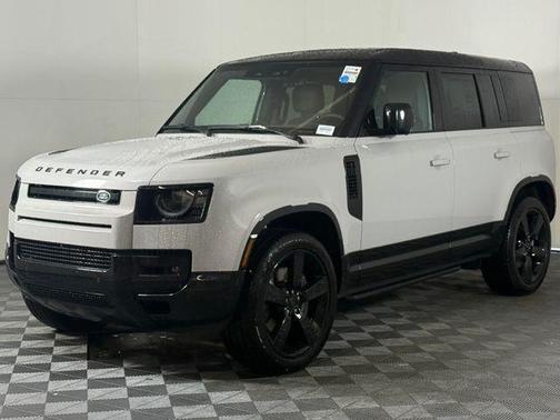 2026 Land Rover Defender X-DYNAMIC SE