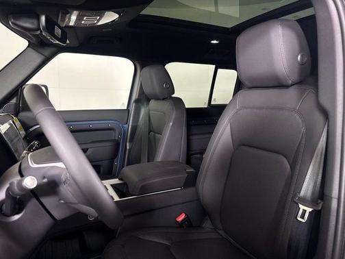 2026 Land Rover Defender S