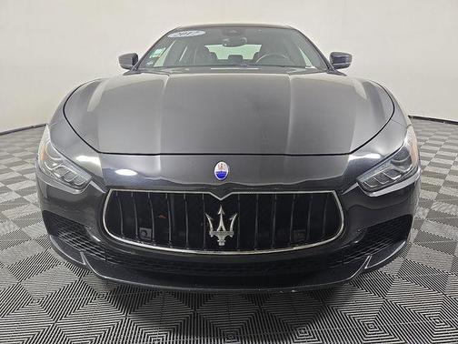 Nero 2017 Maserati Ghibli S Q4