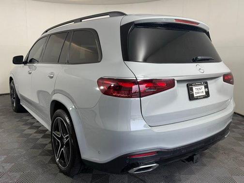 2024 Mercedes-Benz GLS 450 4MATIC