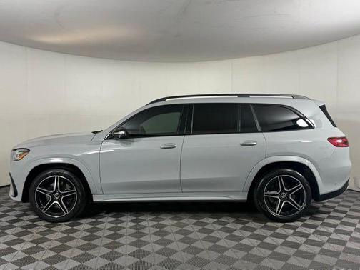 2024 Mercedes-Benz GLS 450 4MATIC