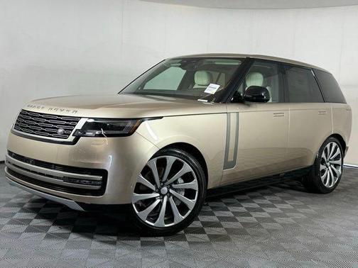2025 Land Rover Range Rover P530 SE