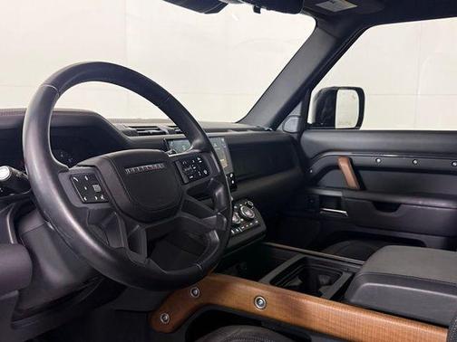 2023 Land Rover Defender 110 X